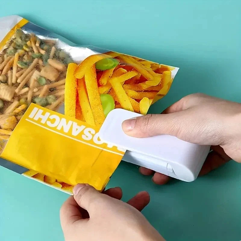 Mini Heat Bag Sealer – Portable Plastic Food Bag Sealing Machine for Snack & Package Closure