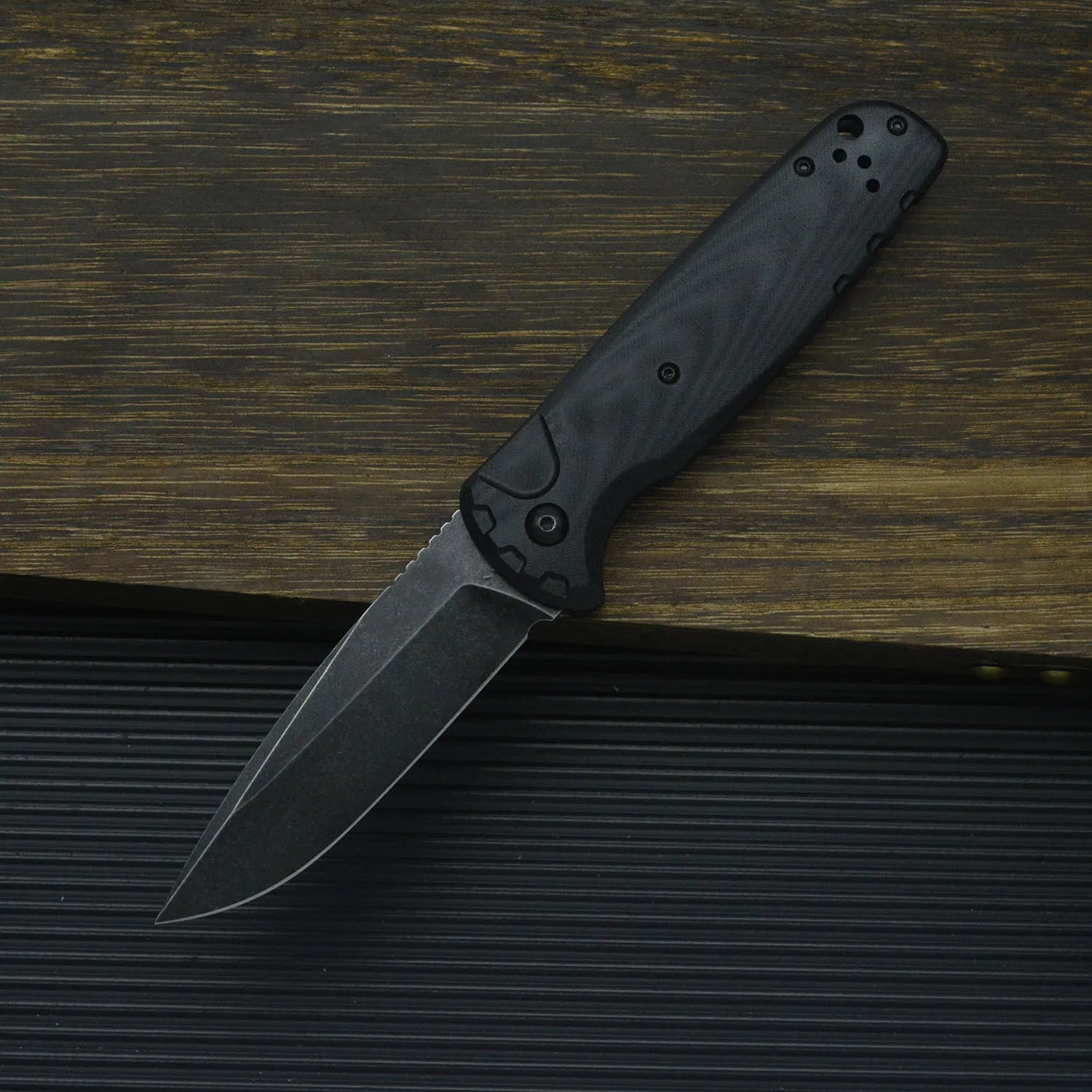 BM4300BK CLA Folding for hunting outdoor